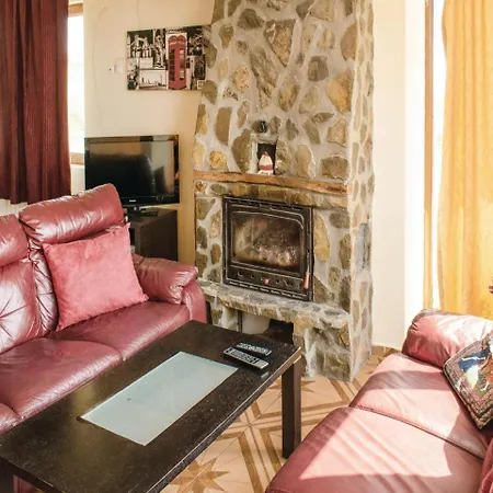 Holiday home Three-bedroom Holiday In Kosharica
